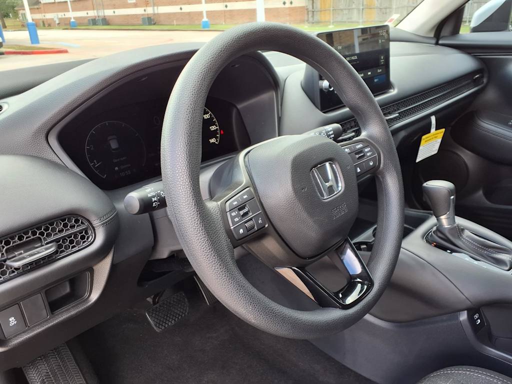 Thumbnail: 2026 Honda HR-V - 2