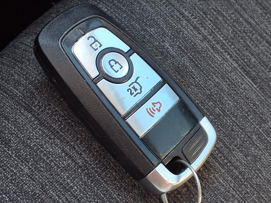 Thumbnail: 2021 Ford Bronco Sport - 17