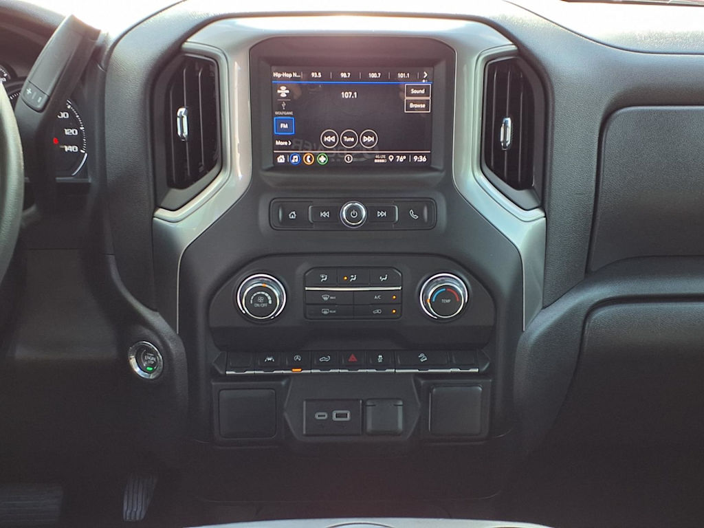 Thumbnail: 2024 Chevrolet Silverado 1500 - 15