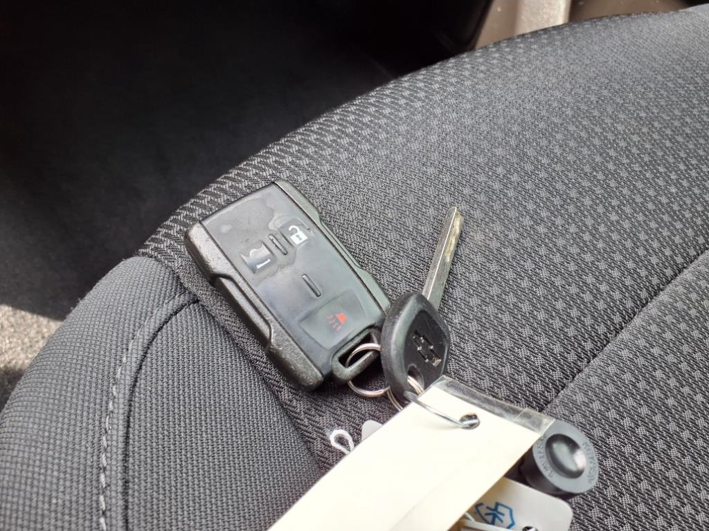 Thumbnail: 2020 Chevrolet Silverado 1500 - 19