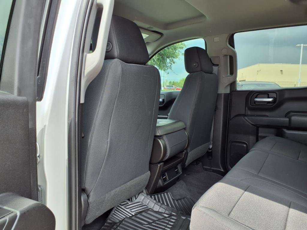 Thumbnail: 2020 Chevrolet Silverado 1500 - 13