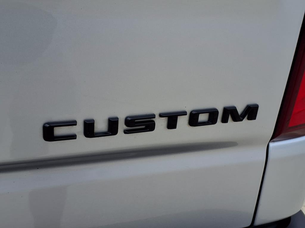 Thumbnail: 2020 Chevrolet Silverado 1500 - 7