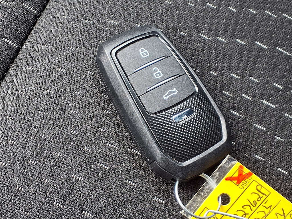Thumbnail: 2025 Chevrolet Blazer EV - 18