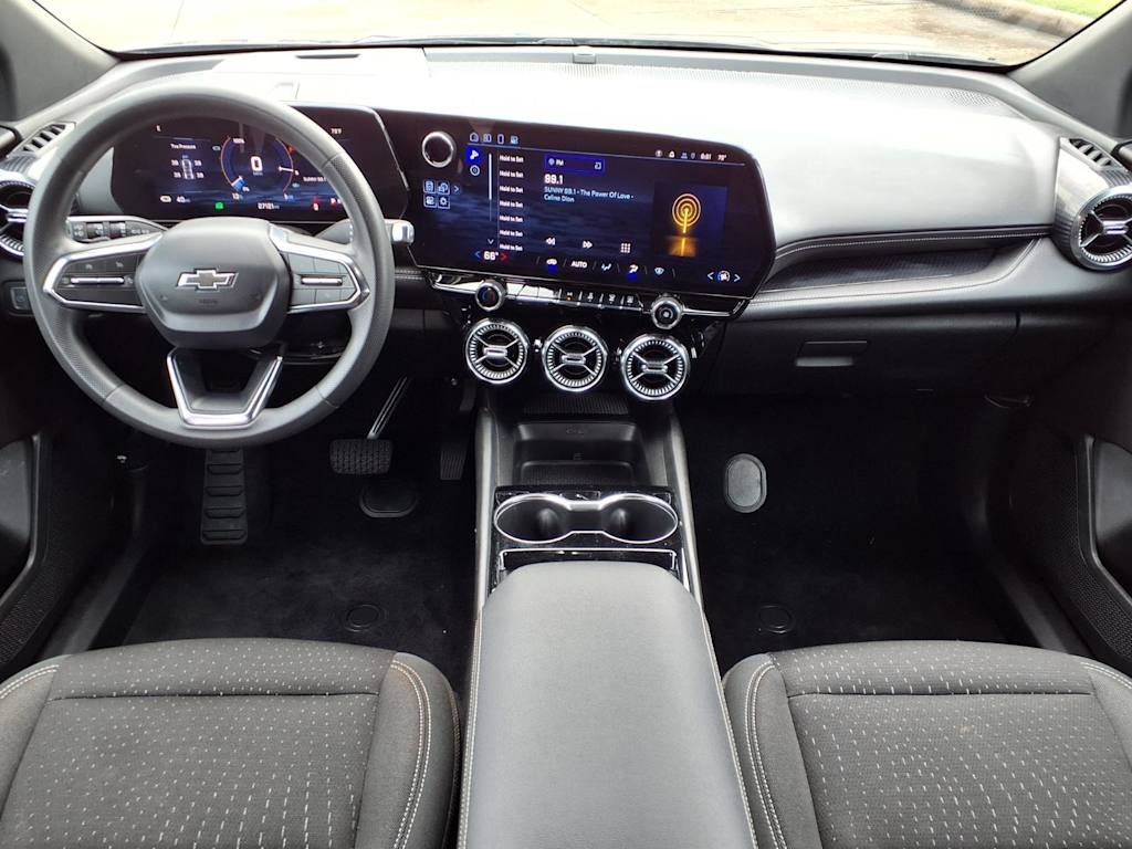 Thumbnail: 2025 Chevrolet Blazer EV - 10