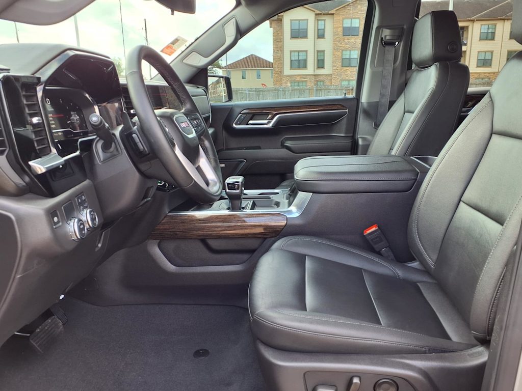 Thumbnail: 2024 GMC Sierra 1500 - 11