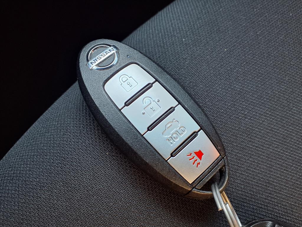 Thumbnail: 2022 Nissan Sentra - 18