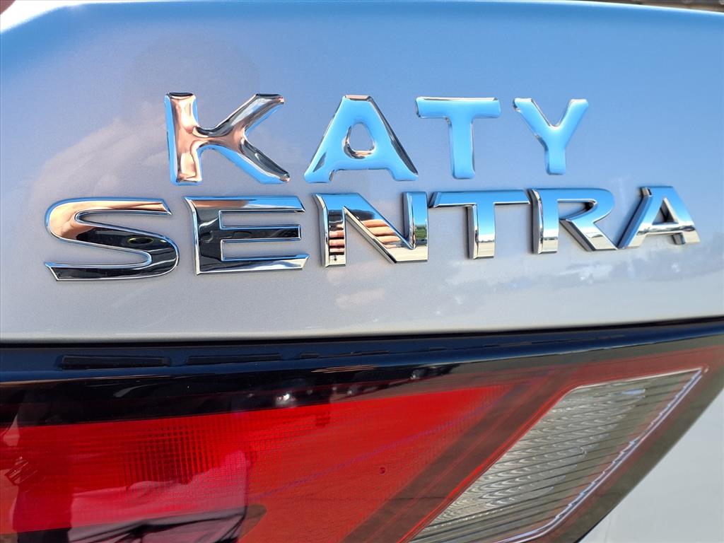 Thumbnail: 2022 Nissan Sentra - 7