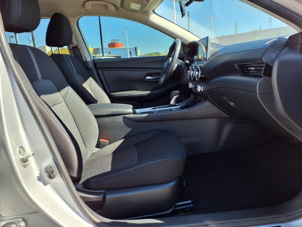 Thumbnail: 2022 Nissan Sentra - 19