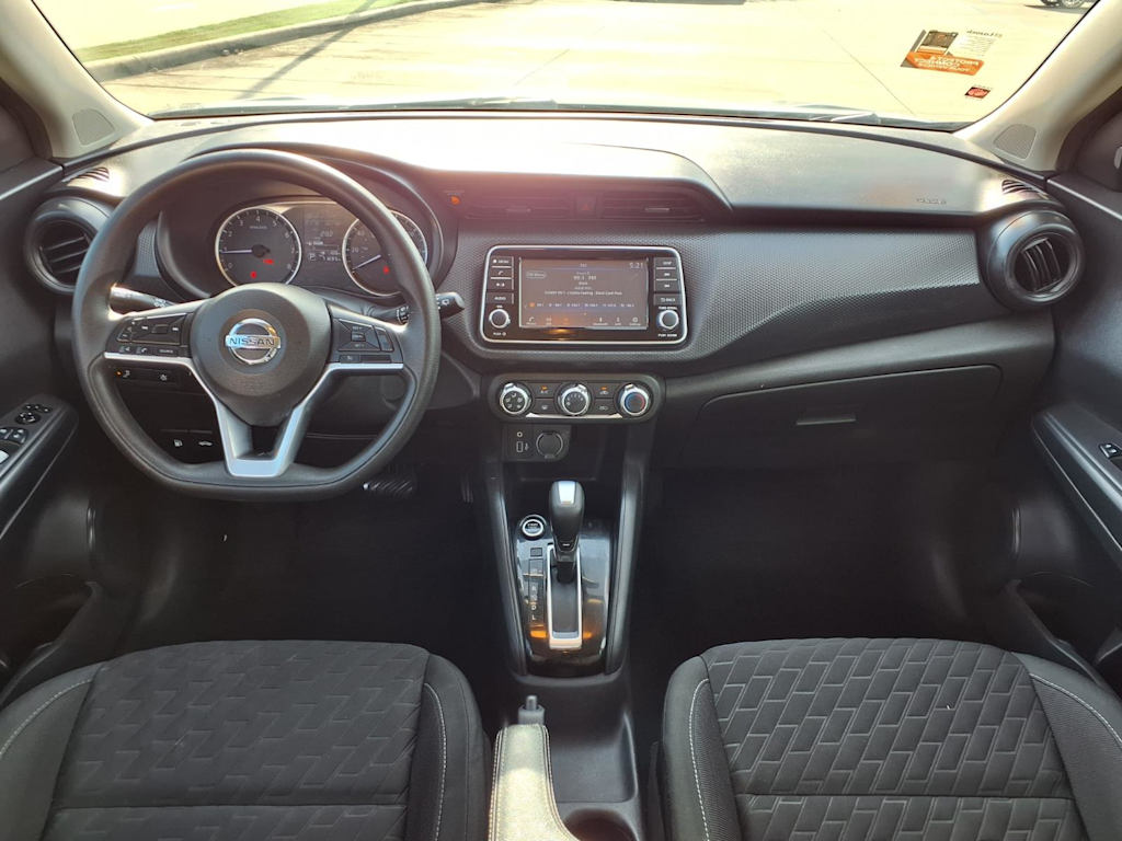 Thumbnail: 2021 Nissan Kicks - 9