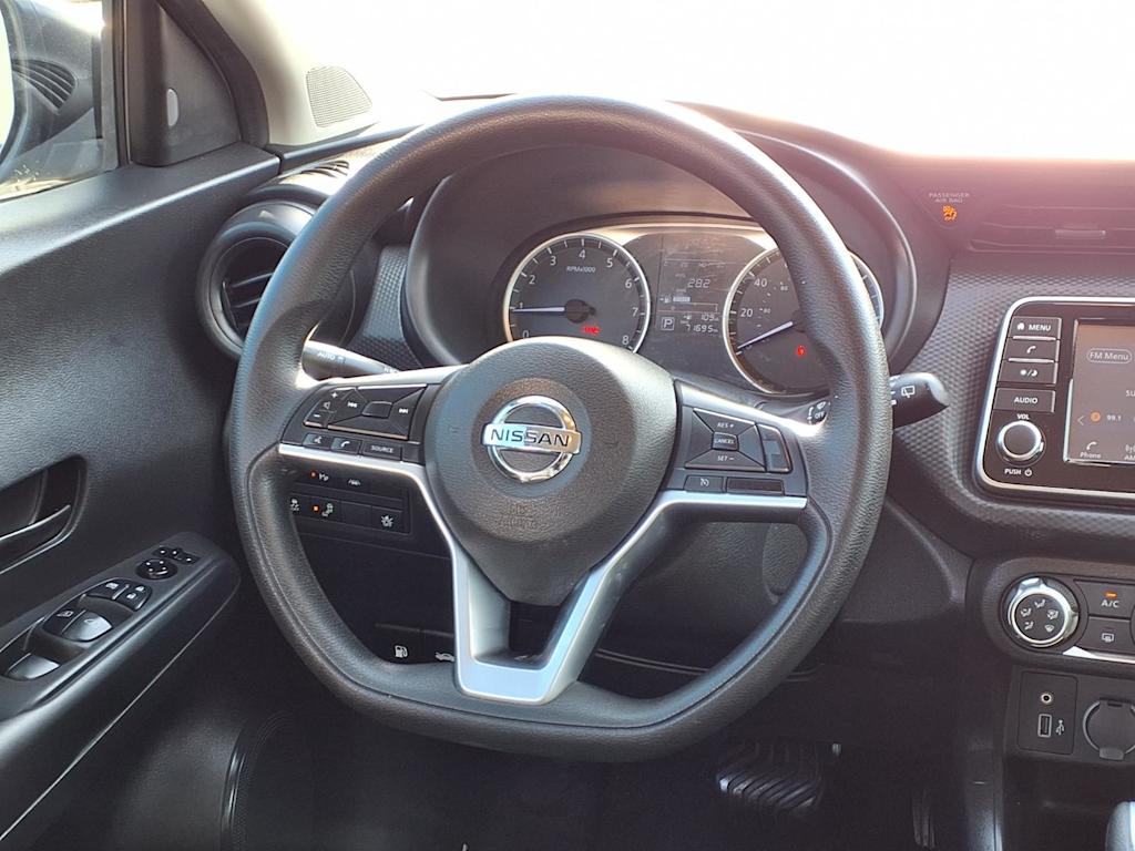 Thumbnail: 2021 Nissan Kicks - 13