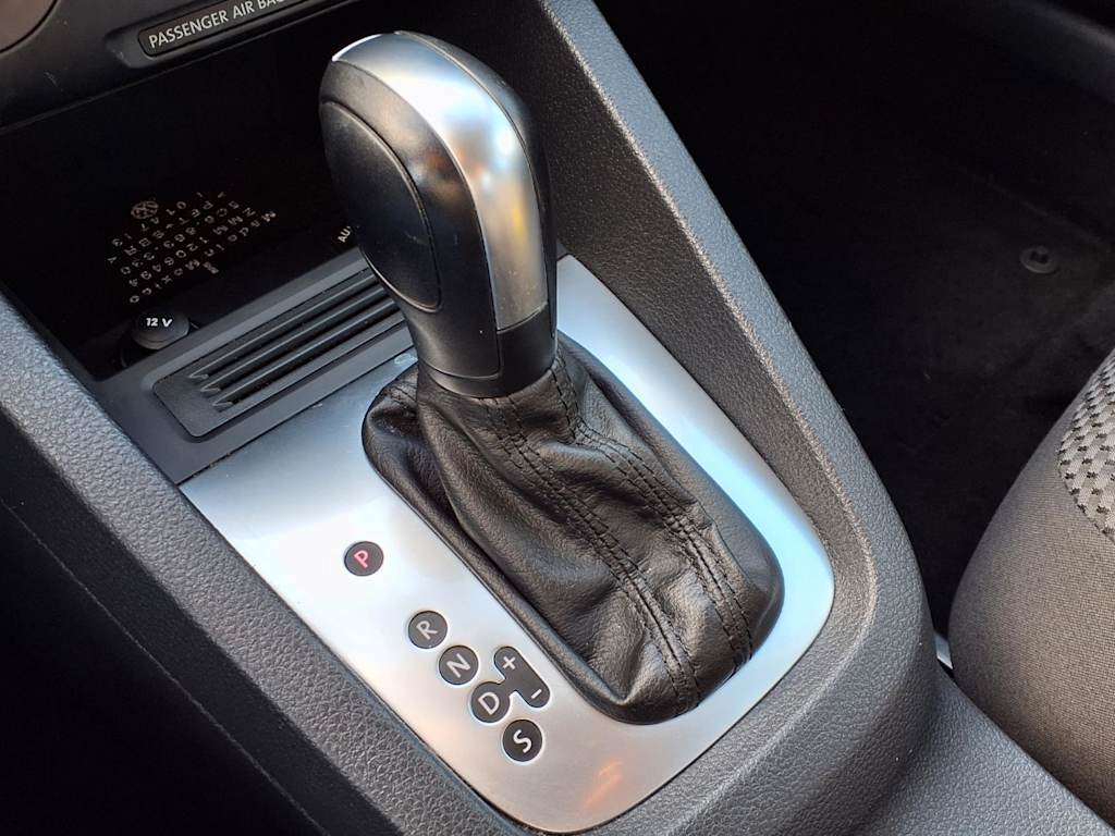 Thumbnail: 2014 Volkswagen Jetta - 15