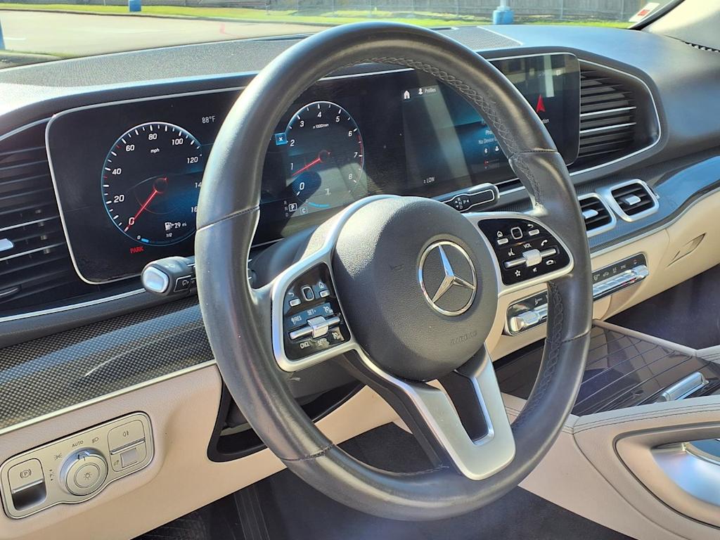 Thumbnail: 2020 Mercedes-Benz GLE - 2