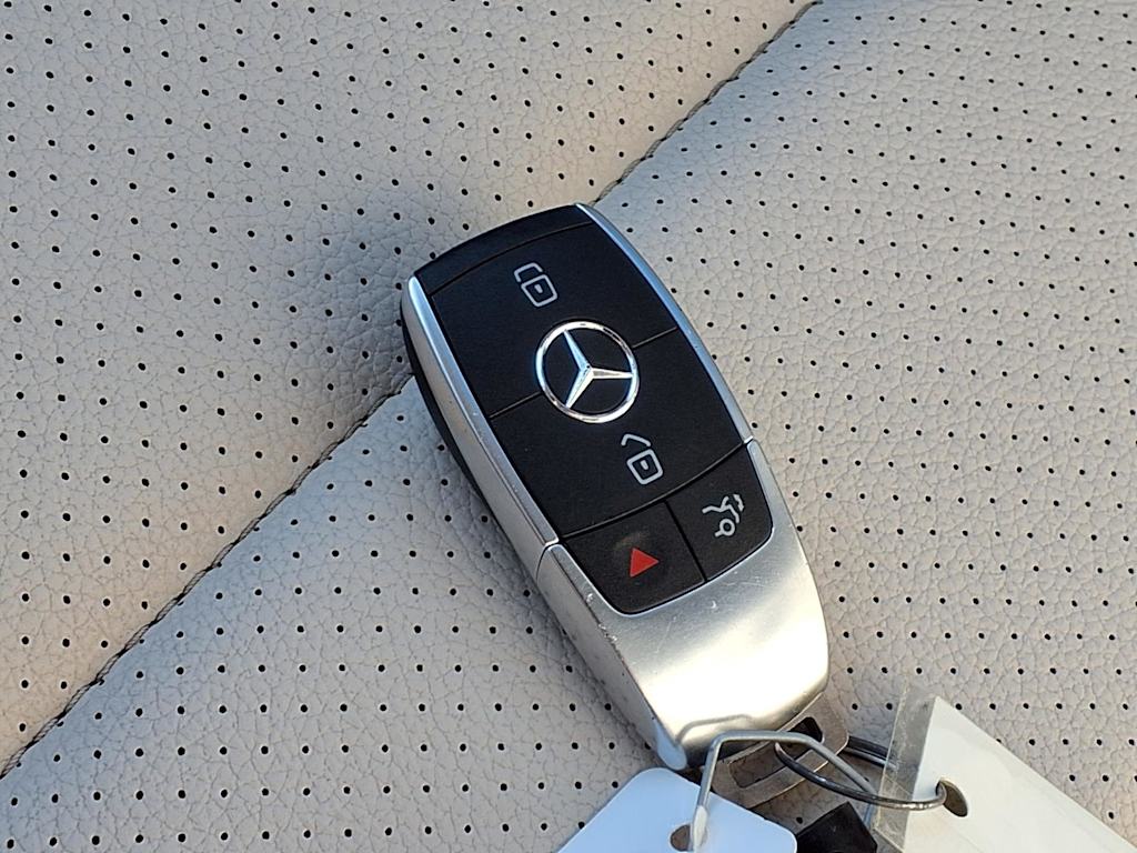 Thumbnail: 2020 Mercedes-Benz GLE - 17