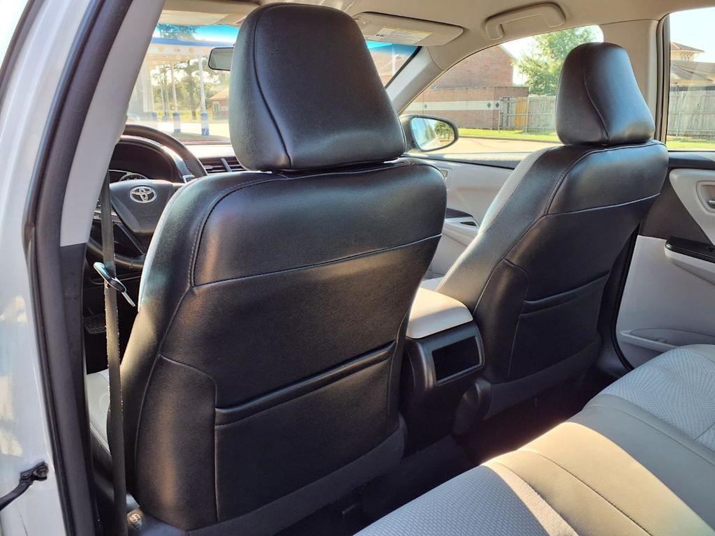 Thumbnail: 2016 Toyota Camry - 20