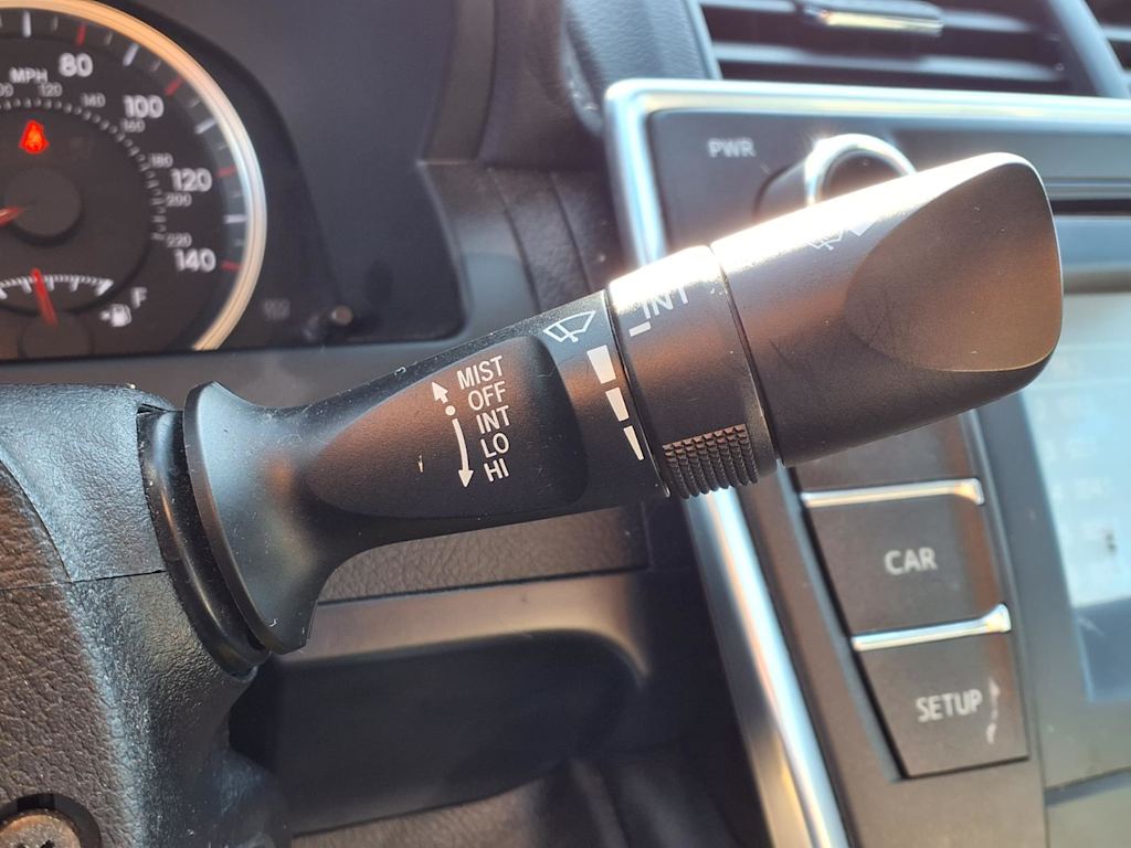 Thumbnail: 2016 Toyota Camry - 15