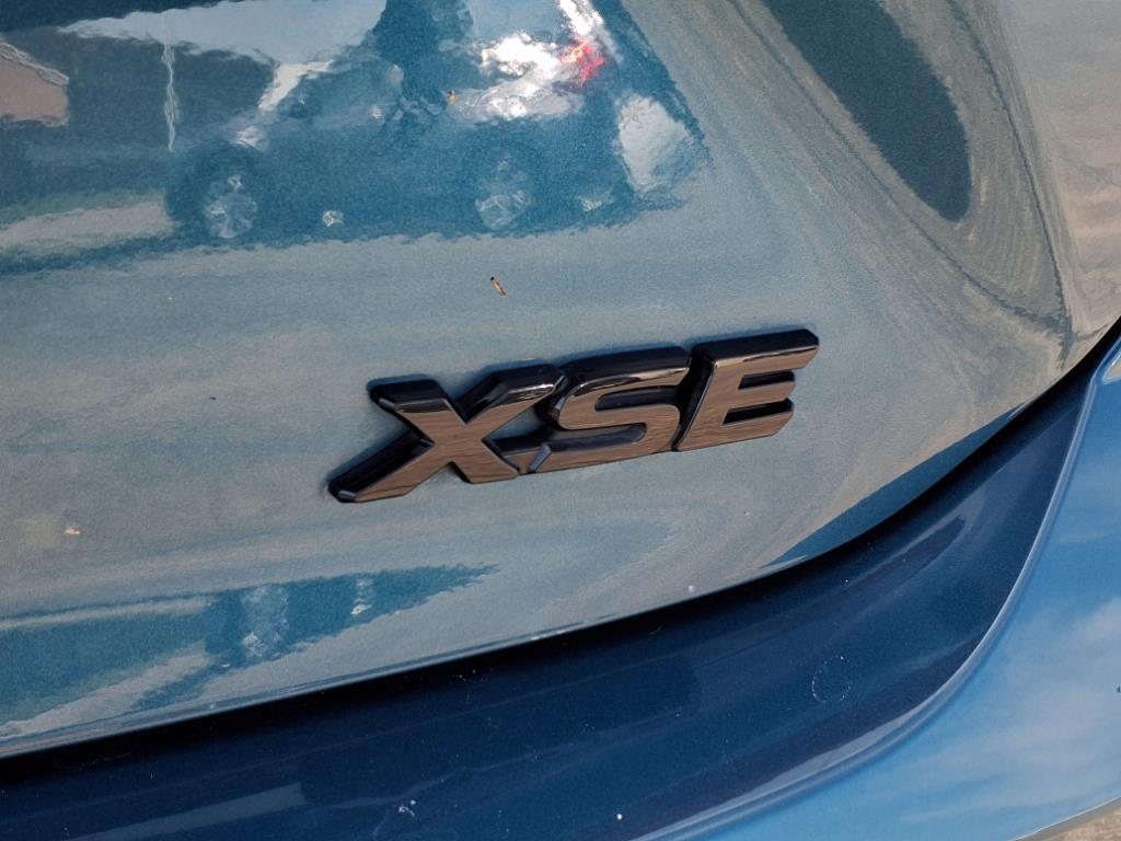 2025 Toyota Camry XLE 7