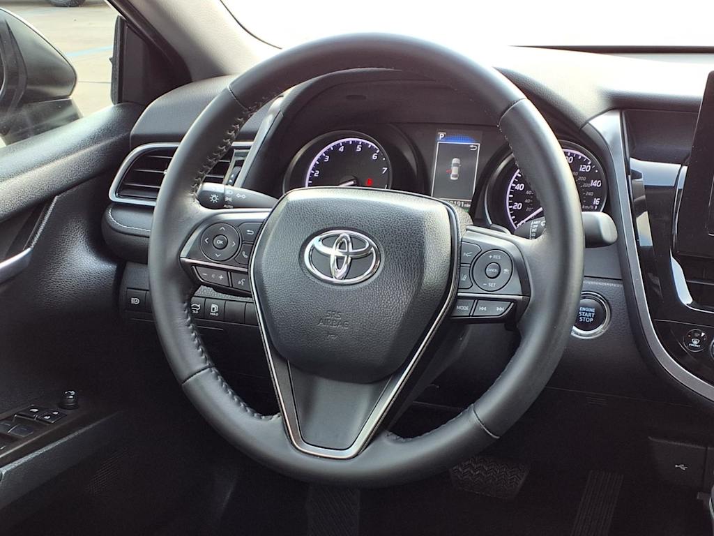 Thumbnail: 2023 Toyota Camry - 12
