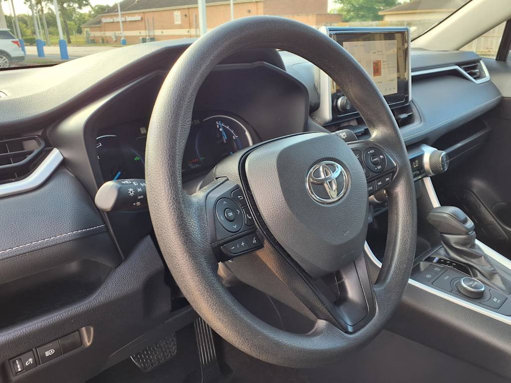 Thumbnail: 2025 Toyota RAV4 - 2