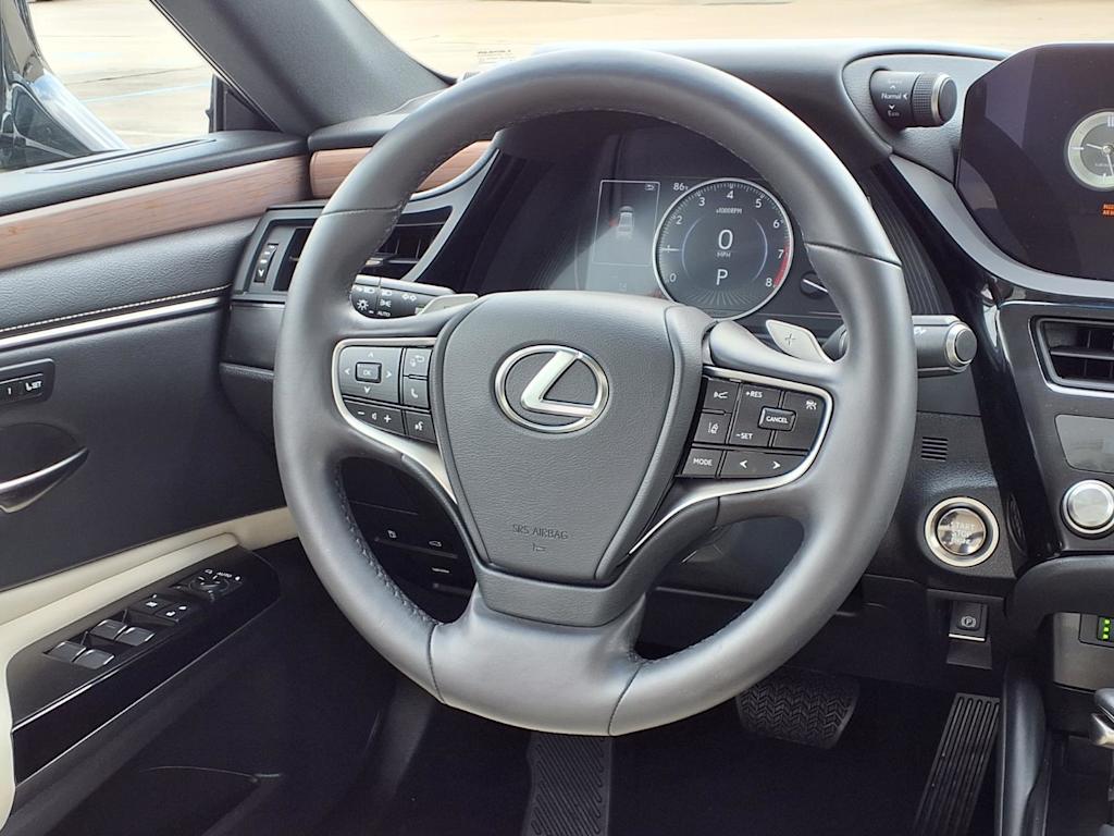 Thumbnail: 2024 Lexus ES - 13