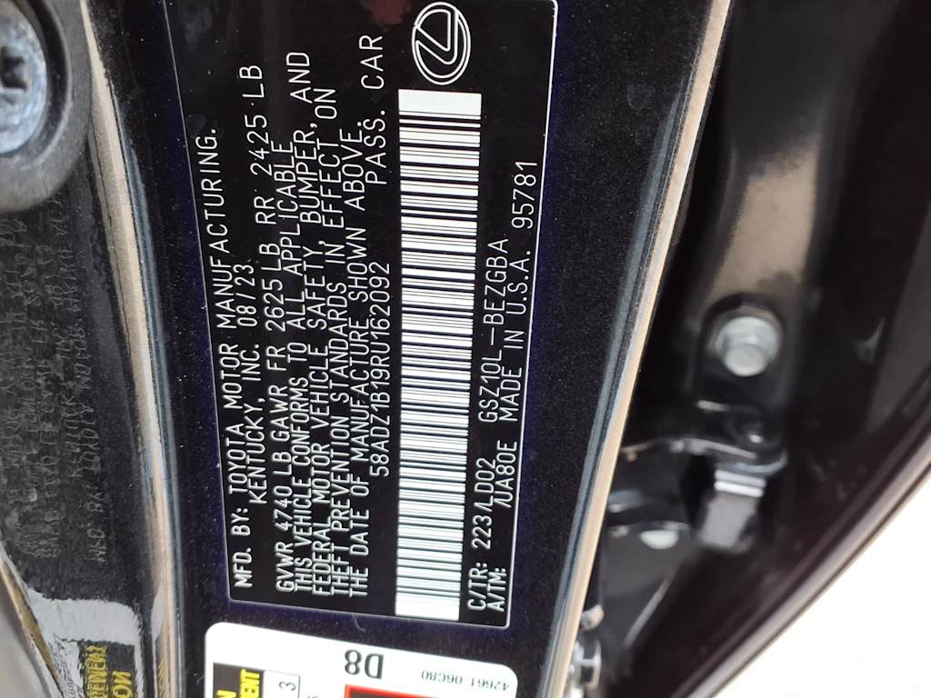 Thumbnail: 2024 Lexus ES - 19