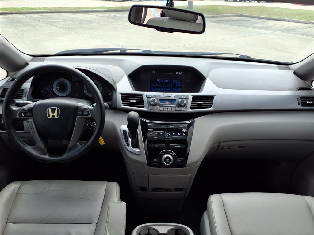 Thumbnail: 2013 Honda Odyssey - 9