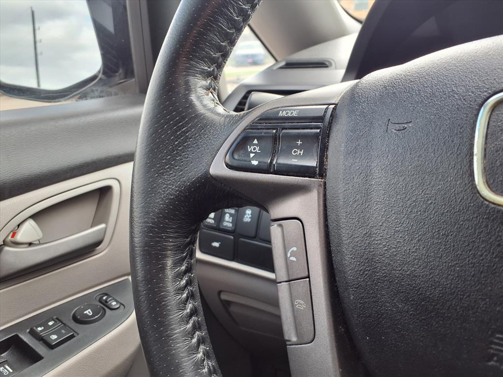 Thumbnail: 2013 Honda Odyssey - 22