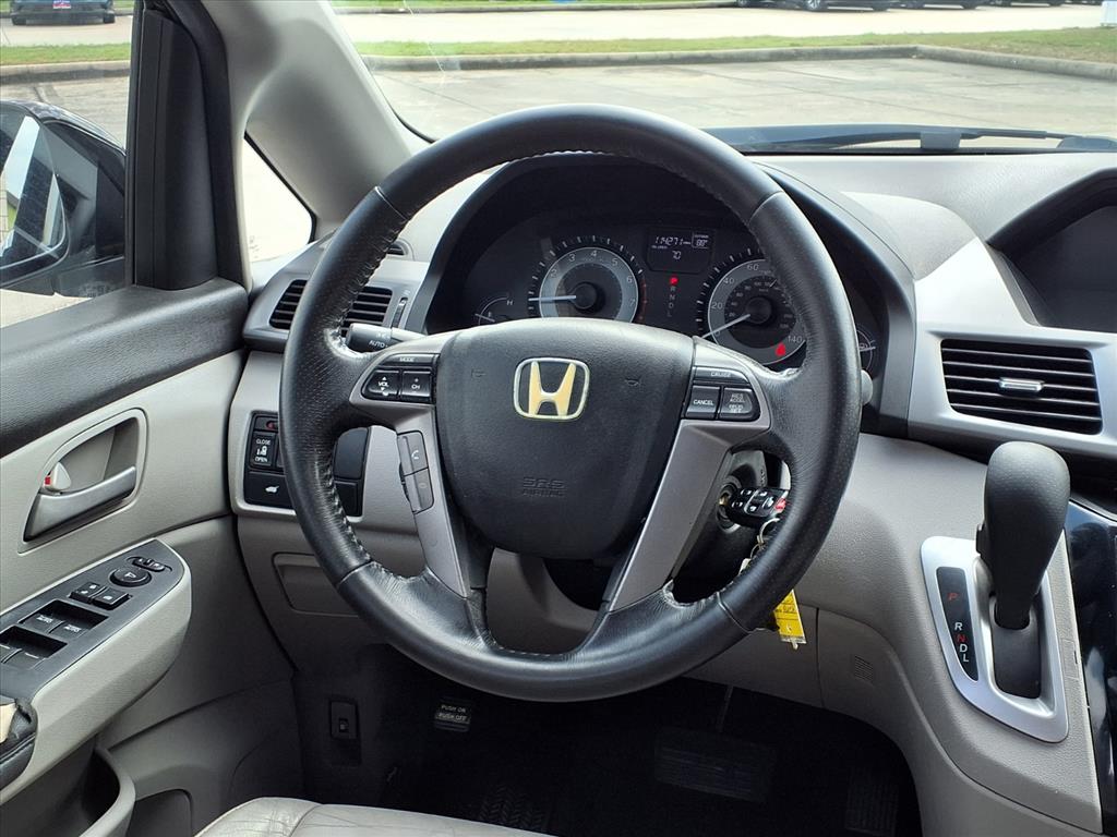 Thumbnail: 2013 Honda Odyssey - 13