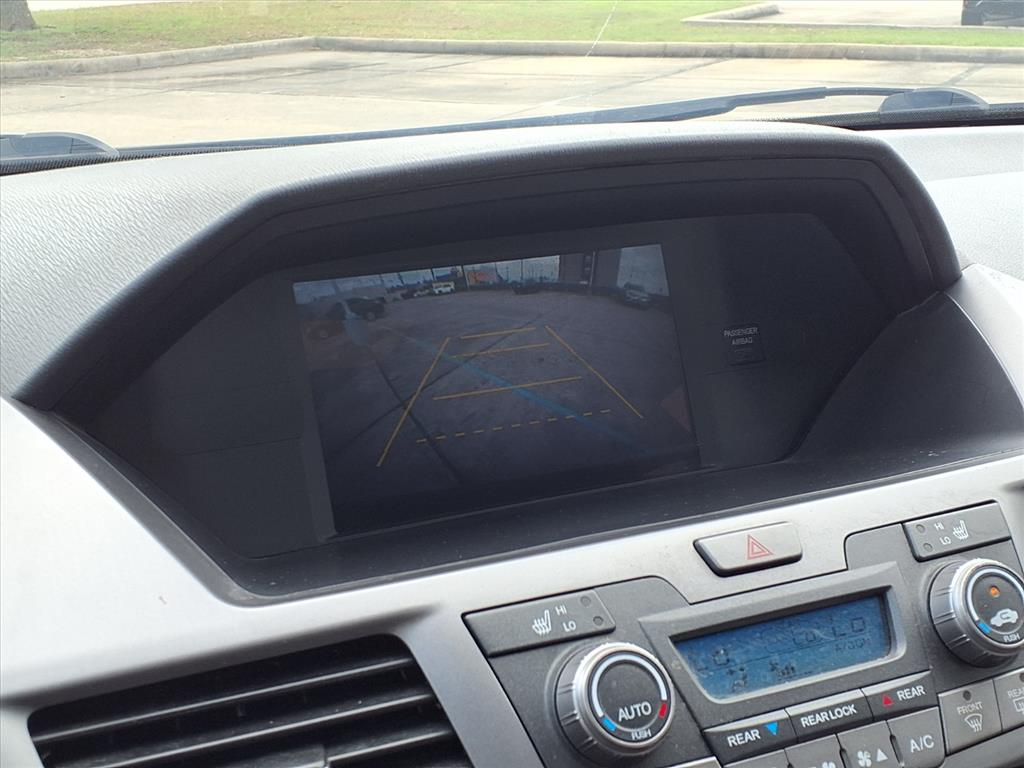 Thumbnail: 2013 Honda Odyssey - 20