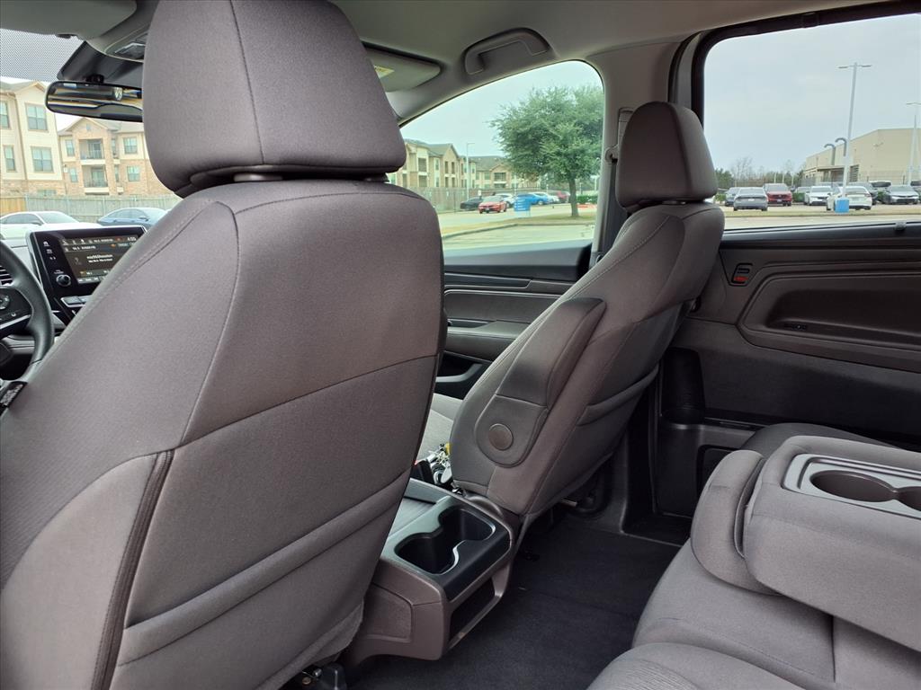 Thumbnail: 2019 Honda Odyssey - 12