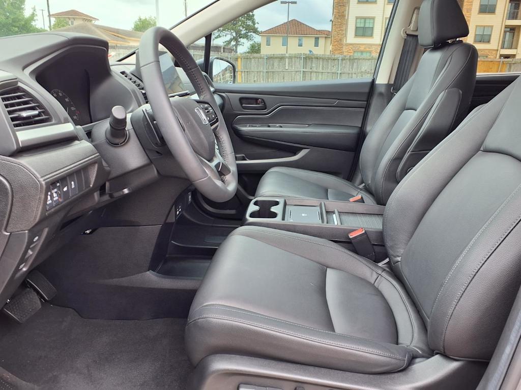 Thumbnail: 2026 Honda Odyssey - 10