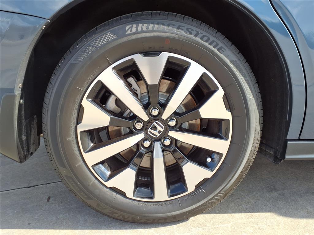 Thumbnail: 2026 Honda Odyssey - 8