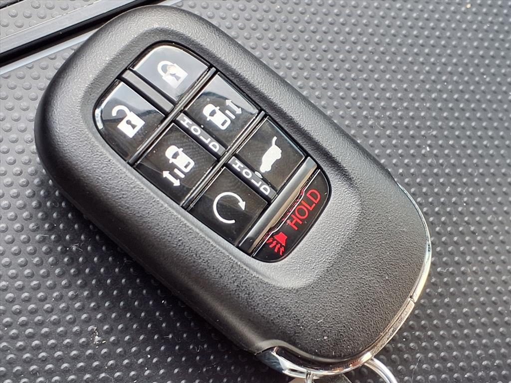 Thumbnail: 2026 Honda Odyssey - 19