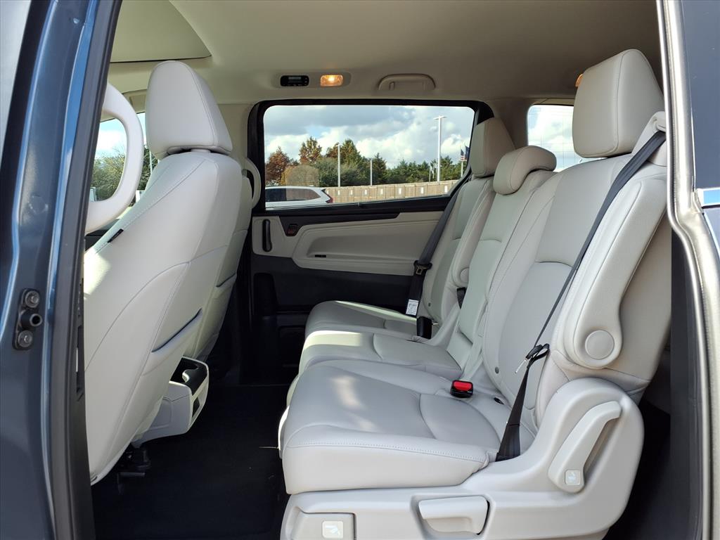 Thumbnail: 2026 Honda Odyssey - 21