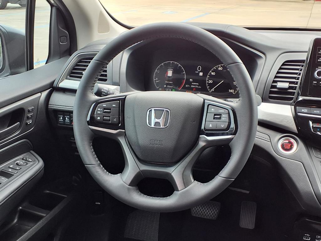 2026 Honda Odyssey EX-L - Photo 14