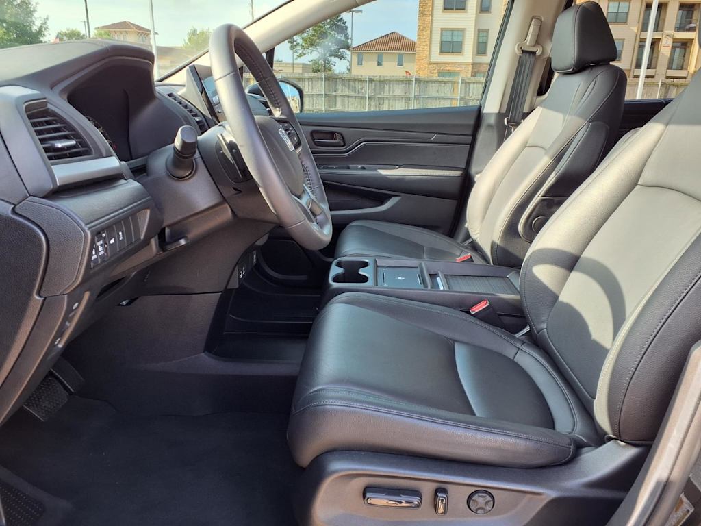 Thumbnail: 2026 Honda Odyssey - 11