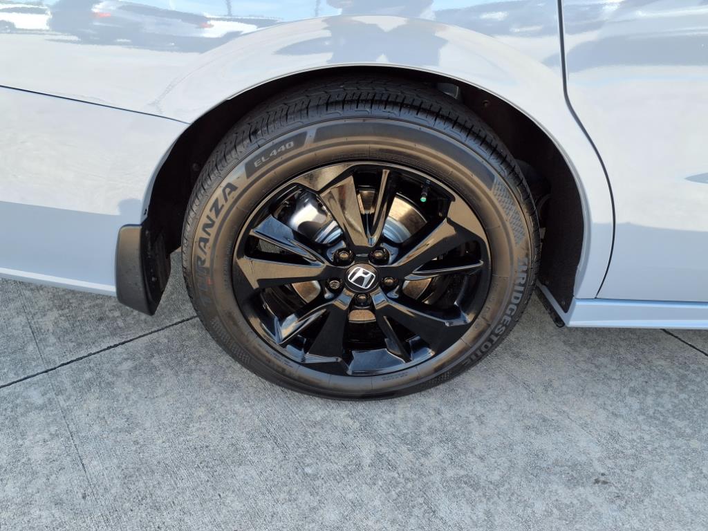 2024 Honda Odyssey Sport 8