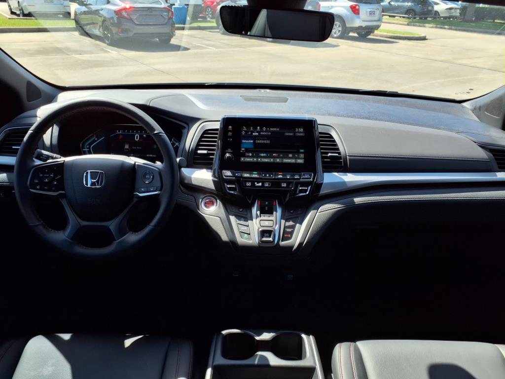 2024 Honda Odyssey Sport 10