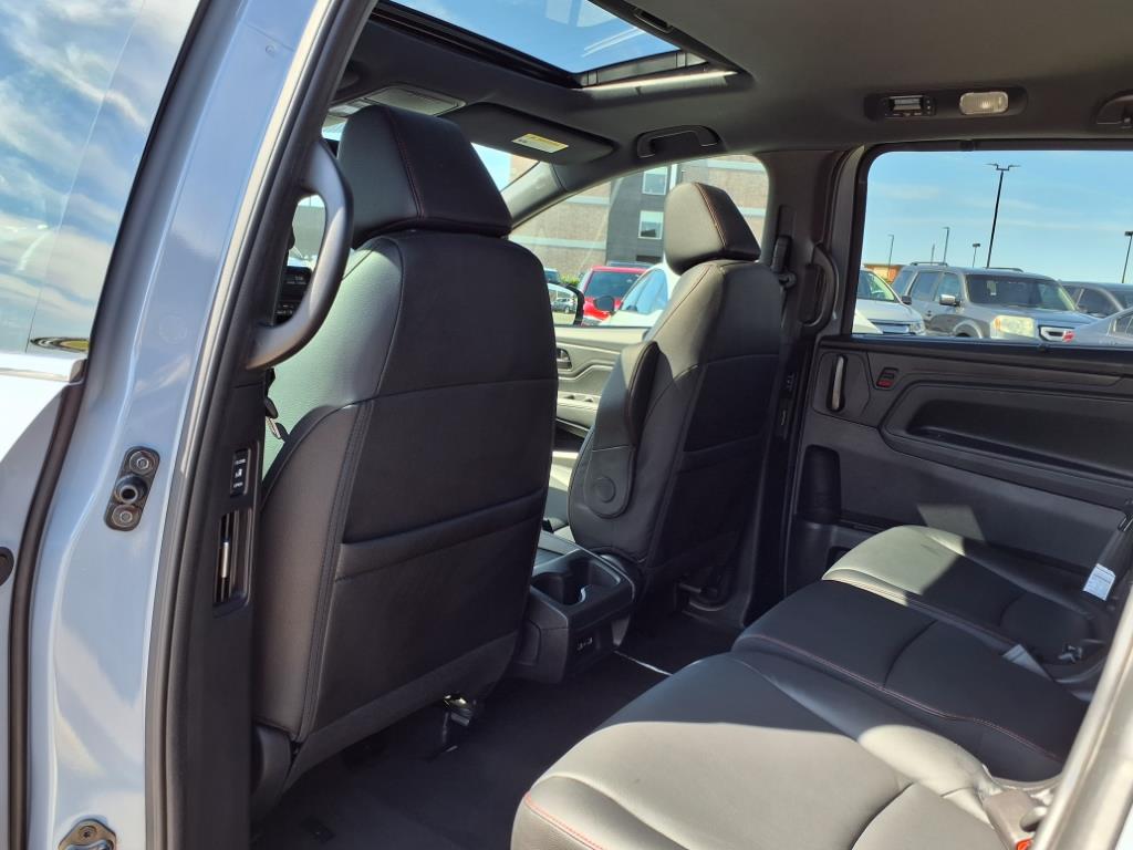2024 Honda Odyssey Sport 13