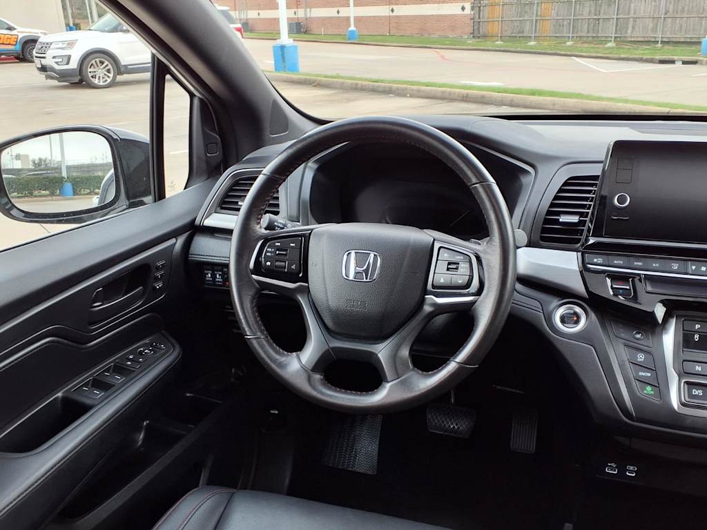 Thumbnail: 2025 Honda Odyssey - 13