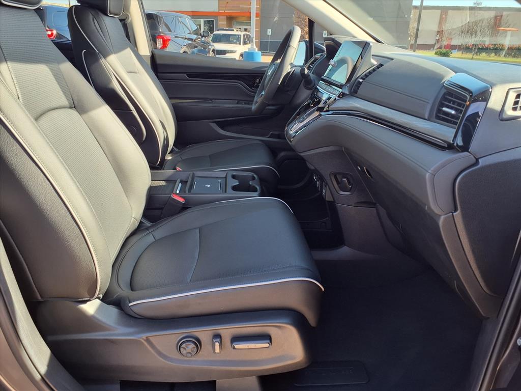 Thumbnail: 2026 Honda Odyssey - 12