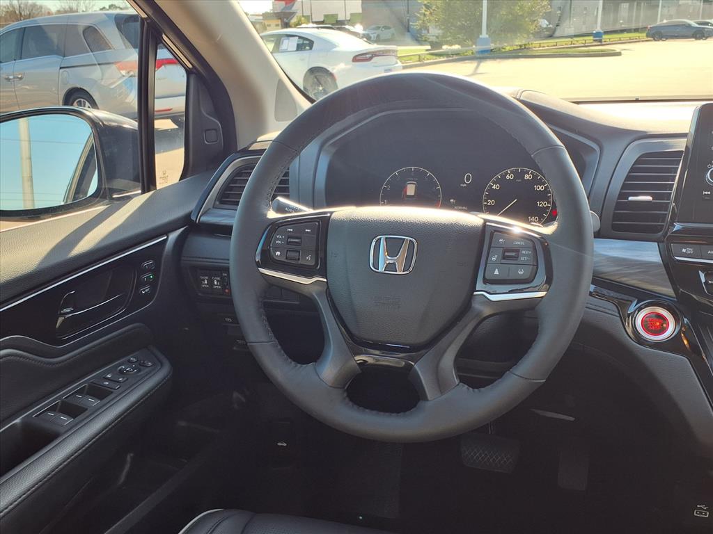 Thumbnail: 2026 Honda Odyssey - 14