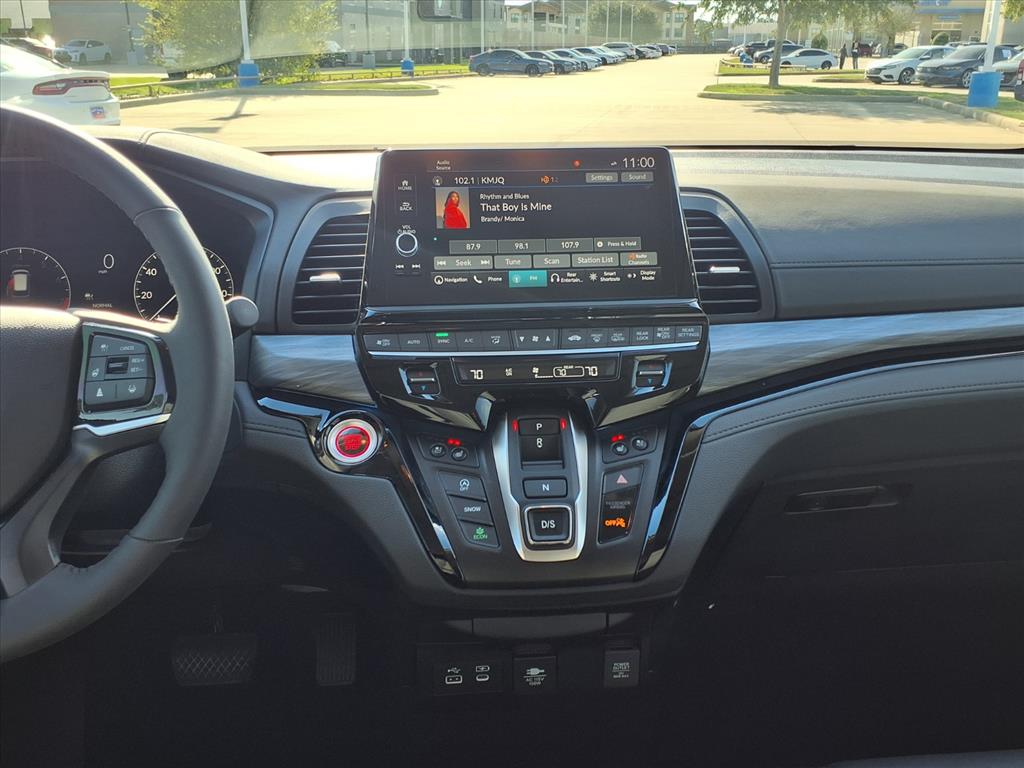 Thumbnail: 2026 Honda Odyssey - 15