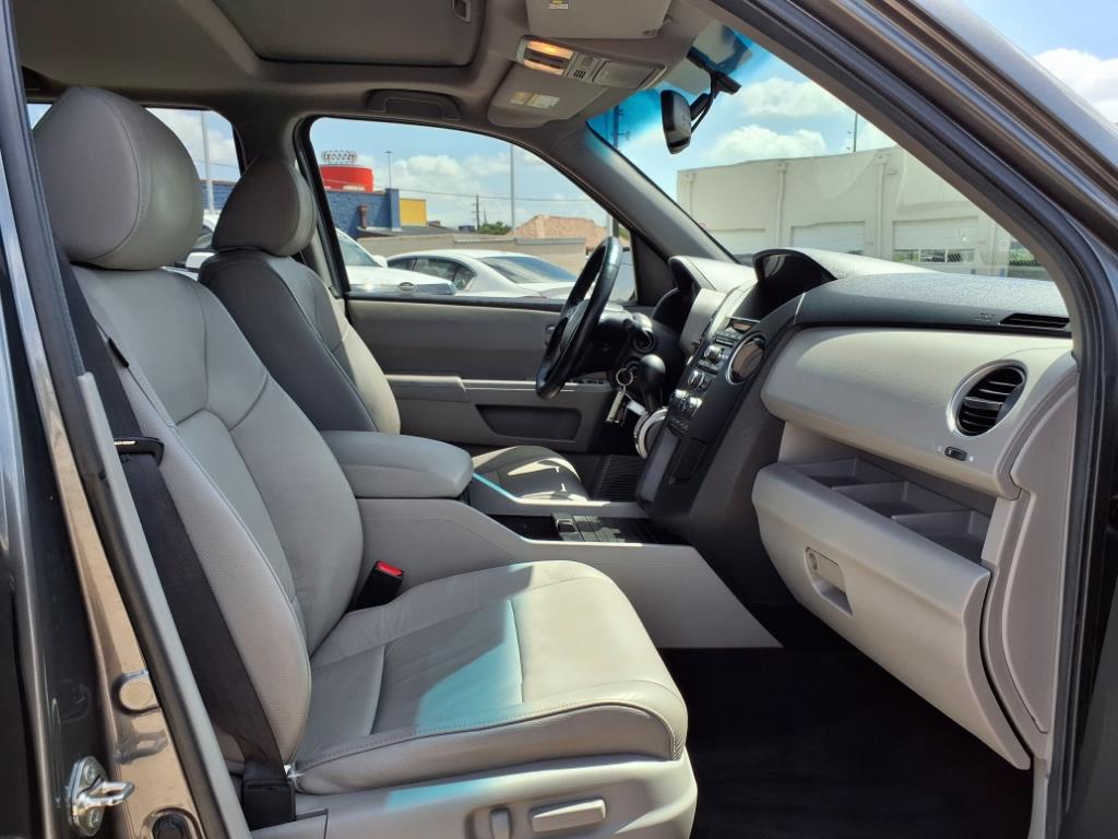 Thumbnail: 2012 Honda Pilot - 12