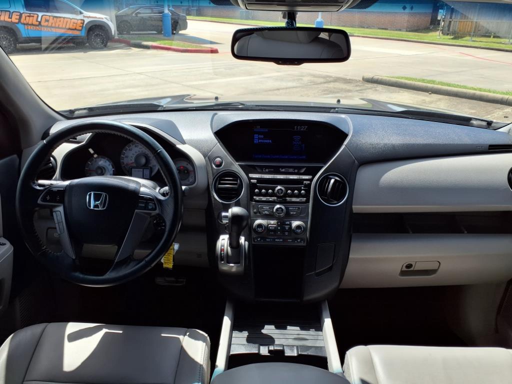Thumbnail: 2012 Honda Pilot - 10