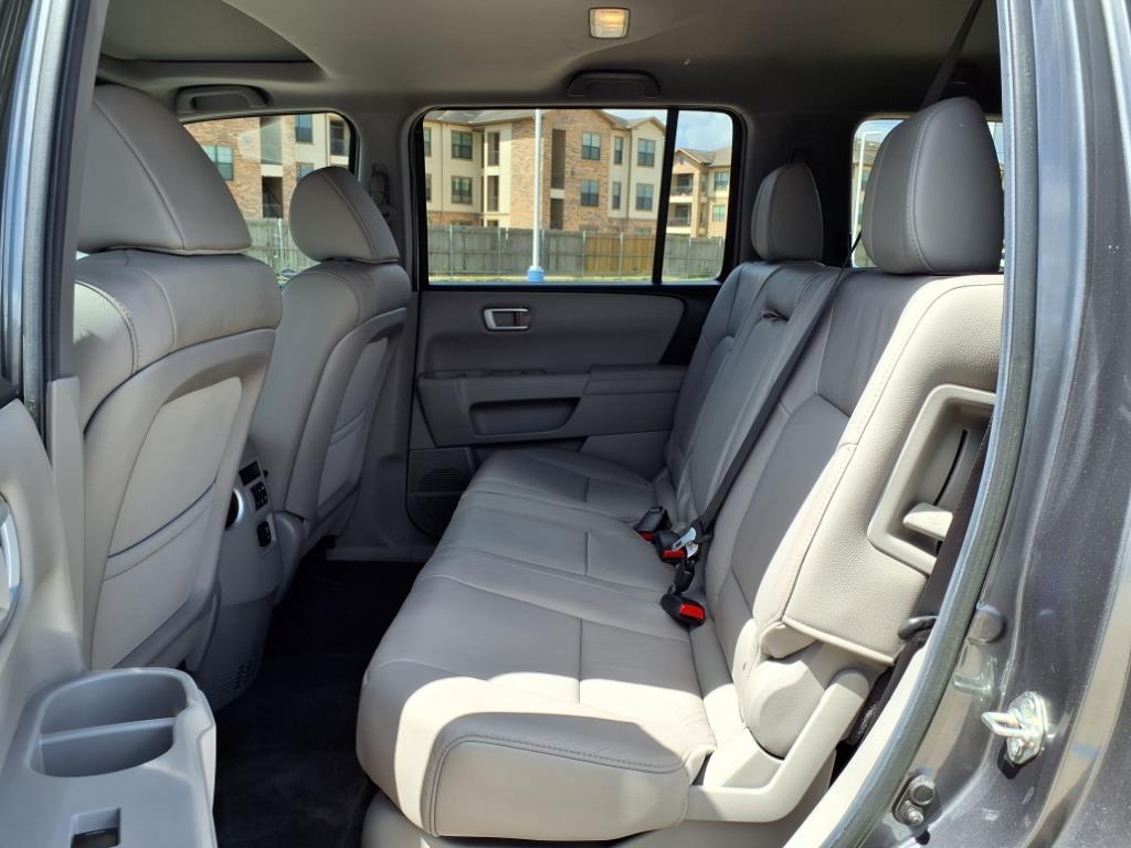 Thumbnail: 2012 Honda Pilot - 22