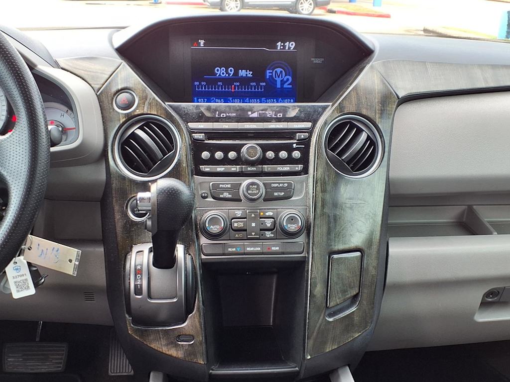 Thumbnail: 2014 Honda Pilot - 14