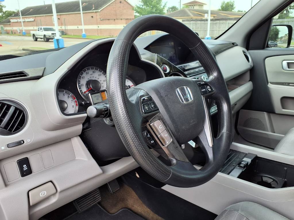 Thumbnail: 2014 Honda Pilot - 2