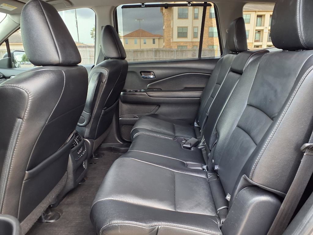 Thumbnail: 2021 Honda Pilot - 18