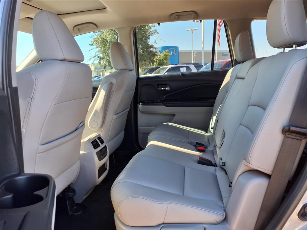 Thumbnail: 2022 Honda Pilot - 19