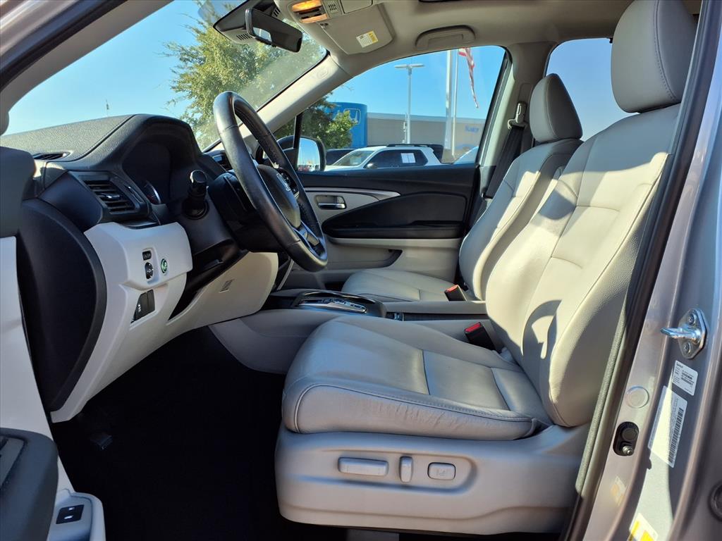 Thumbnail: 2022 Honda Pilot - 10